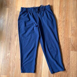 Nike Women's Ankle Cropped Pants - Navy Blue